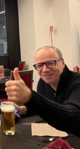 54 enne single senza impegni